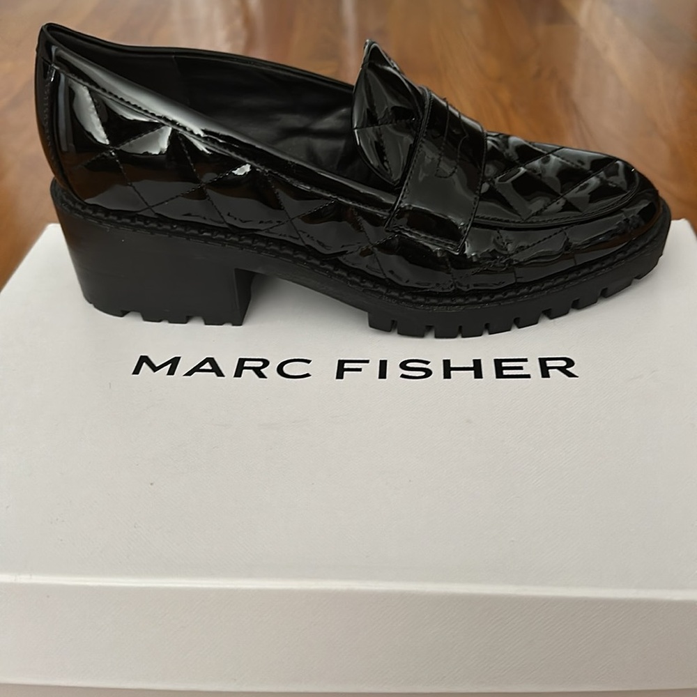 Marc Fisher Dantea black quilted lug loafers, size 7